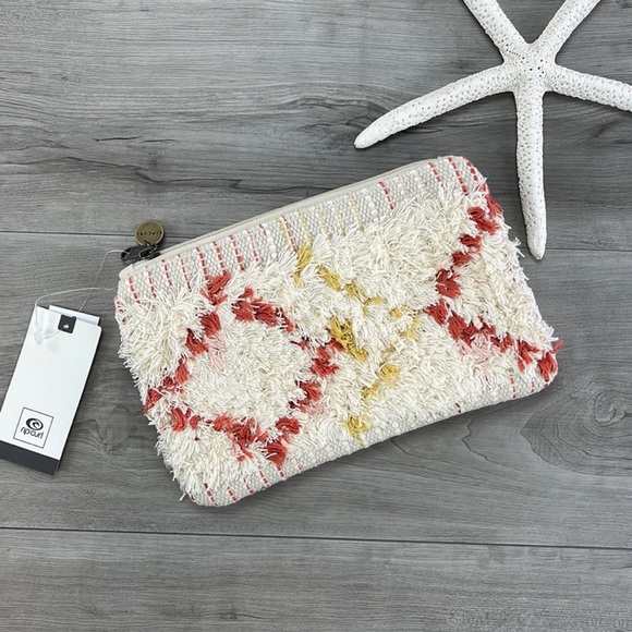 Rip Curl Handbags - 🔆RIP CURL🔆SUNSET CLUTCH WALLET PURSE